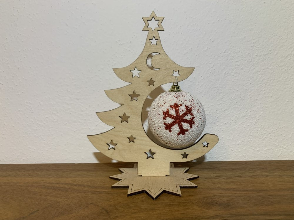 Vianočný stromček z guľou